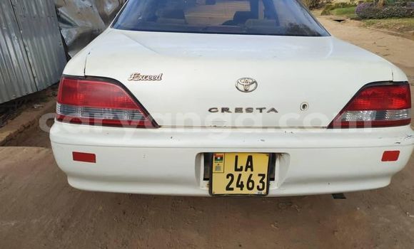 Buy Used Toyota Cresta White Car in Blantyre in Malawi Buy Used Toyota Cresta White Car in Blantyre in Malawi