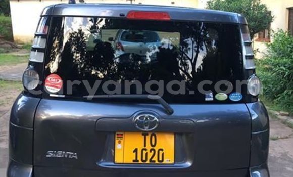 Buy Used Toyota Sienta Black Car in Lilongwe in Malawi Buy Used Toyota Sienta Black Car in Lilongwe in Malawi