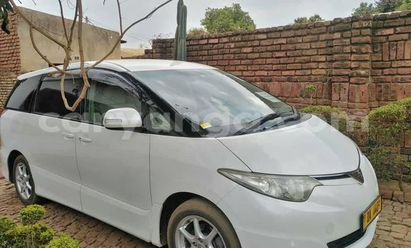 Buy Used Toyota Estima White Car in Lilongwe in Malawi Buy Used Toyota Estima White Car in Lilongwe in Malawi