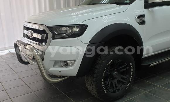 Nunua Ilio tumika Ford Ranger White Gari ndani ya Blantyre nchini Malawi Nunua Ilio tumika Ford Ranger White Gari ndani ya Blantyre nchini Malawi