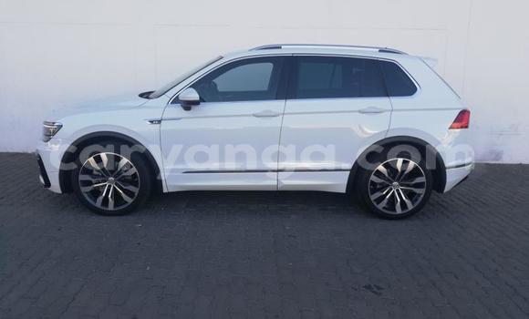 Nunua Ilio tumika Volkswagen Tiguan White Gari ndani ya Blantyre nchini Malawi Nunua Ilio tumika Volkswagen Tiguan White Gari ndani ya Blantyre nchini Malawi