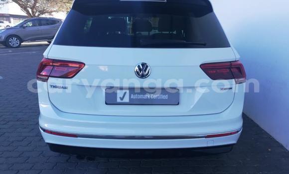 Nunua Ilio tumika Volkswagen Tiguan White Gari ndani ya Blantyre nchini Malawi Nunua Ilio tumika Volkswagen Tiguan White Gari ndani ya Blantyre nchini Malawi