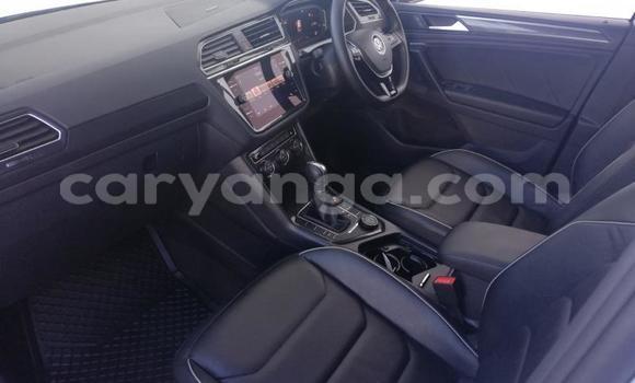Nunua Ilio tumika Volkswagen Tiguan White Gari ndani ya Blantyre nchini Malawi Nunua Ilio tumika Volkswagen Tiguan White Gari ndani ya Blantyre nchini Malawi