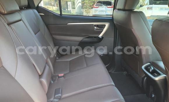 Nunua Ilio tumika Toyota Fortuner Silver Gari ndani ya Blantyre nchini Malawi Nunua Ilio tumika Toyota Fortuner Silver Gari ndani ya Blantyre nchini Malawi