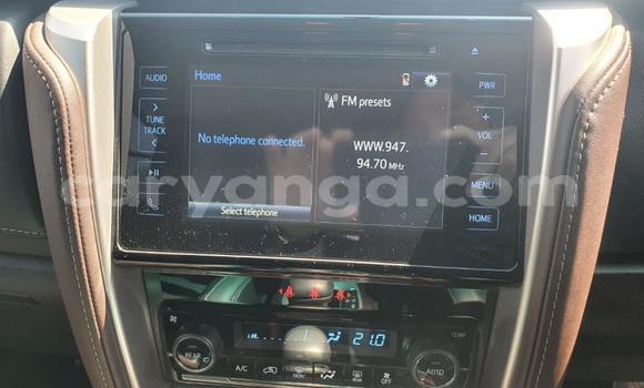 Nunua Ilio tumika Toyota Fortuner Silver Gari ndani ya Blantyre nchini Malawi Nunua Ilio tumika Toyota Fortuner Silver Gari ndani ya Blantyre nchini Malawi