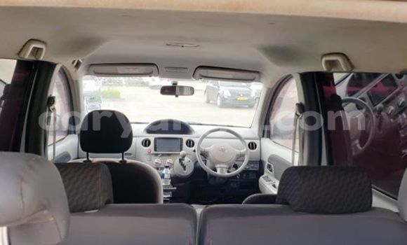 Buy Used Toyota Sienta Silver Car in Lilongwe in Malawi Buy Used Toyota Sienta Silver Car in Lilongwe in Malawi