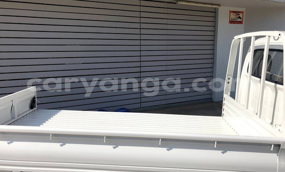 Buy Used Hyundai H1 White Car in Lilongwe in Malawi Buy Used Hyundai H1 White Car in Lilongwe in Malawi