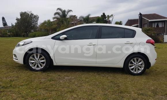 Buy Used Kia Cerato White Car in Lilongwe in Malawi Buy Used Kia Cerato White Car in Lilongwe in Malawi