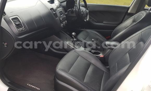 Buy Used Kia Cerato White Car in Lilongwe in Malawi Buy Used Kia Cerato White Car in Lilongwe in Malawi