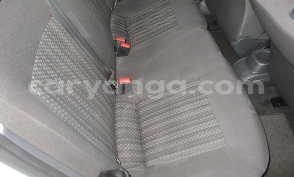 Nunua Ilio tumika Volkswagen Polo White Gari ndani ya Lilongwe nchini Malawi Nunua Ilio tumika Volkswagen Polo White Gari ndani ya Lilongwe nchini Malawi