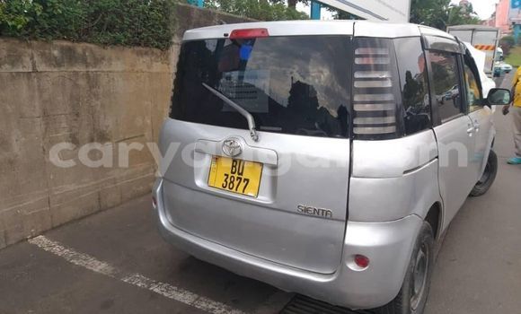 Acheter Occasion Voiture Toyota Sienta Gris à Blantyre, Malawi Acheter Occasion Voiture Toyota Sienta Gris à Blantyre, Malawi