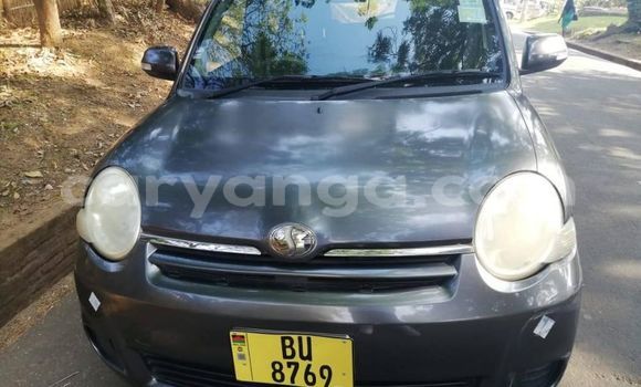 Acheter Occasion Voiture Toyota Sienta Noir à Blantyre, Malawi Acheter Occasion Voiture Toyota Sienta Noir à Blantyre, Malawi