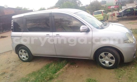 Buy Used Toyota Sienta Silver Car in Blantyre in Malawi Buy Used Toyota Sienta Silver Car in Blantyre in Malawi