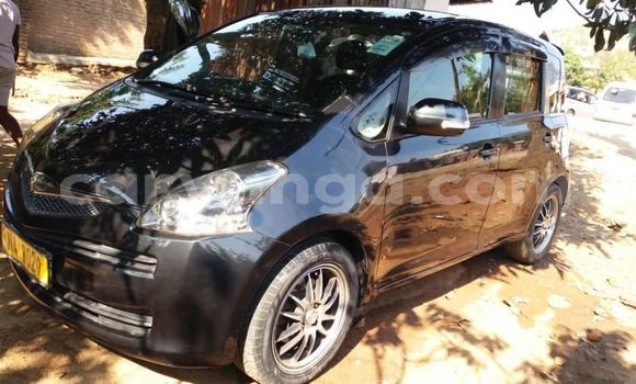 Acheter Occasion Voiture Toyota Ractis Noir à Blantyre, Malawi Acheter Occasion Voiture Toyota Ractis Noir à Blantyre, Malawi