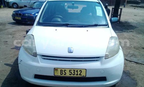 Acheter Occasion Voiture Toyota Passo Blanc à Blantyre, Malawi Acheter Occasion Voiture Toyota Passo Blanc à Blantyre, Malawi