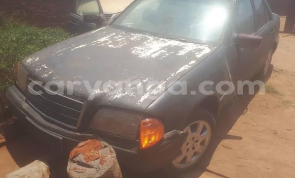 Nunua Ilio tumika Mercedes‒Benz C–Class Other Gari ndani ya Blantyre nchini Malawi Nunua Ilio tumika Mercedes‒Benz C–Class Other Gari ndani ya Blantyre nchini Malawi