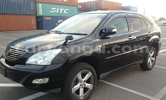 Buy Import Toyota Harrier Black Car in Blantyre in Malawi
