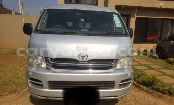 Nunua Ilio tumika Toyota Hiace Silver Gari ndani ya Blantyre nchini Malawi Nunua Ilio tumika Toyota Hiace Silver Gari ndani ya Blantyre nchini Malawi