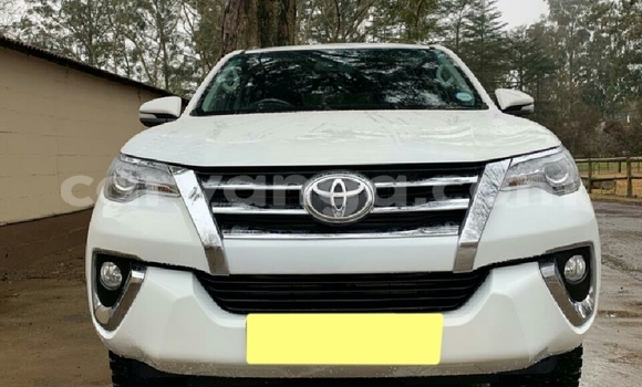 Buy Used Toyota Fortuner White Car in Lilongwe in Malawi Buy Used Toyota Fortuner White Car in Lilongwe in Malawi