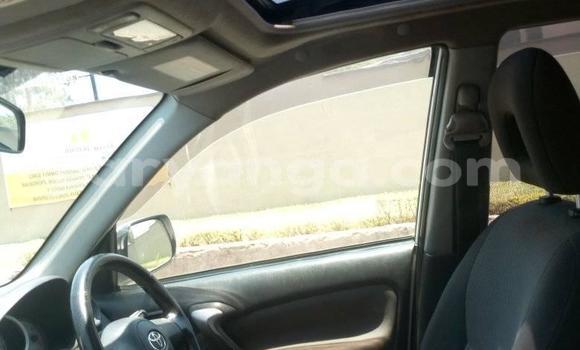Buy Used Toyota RAV4 White Car in Blantyre in Malawi Buy Used Toyota RAV4 White Car in Blantyre in Malawi