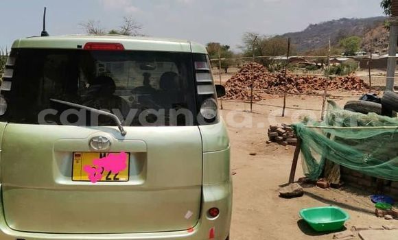 Acheter Occasion Voiture Toyota Sienta Vert à Blantyre, Malawi Acheter Occasion Voiture Toyota Sienta Vert à Blantyre, Malawi