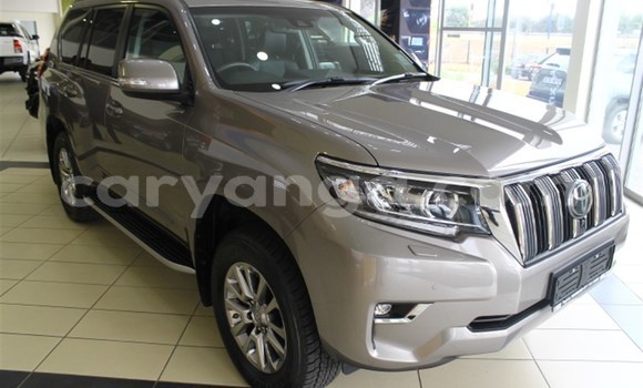 Nunua Ilio tumika Toyota Prado Silver Gari ndani ya Blantyre nchini Malawi Nunua Ilio tumika Toyota Prado Silver Gari ndani ya Blantyre nchini Malawi