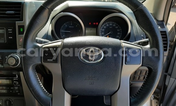 Nunua Ilio tumika Toyota Prado Silver Gari ndani ya Blantyre nchini Malawi Nunua Ilio tumika Toyota Prado Silver Gari ndani ya Blantyre nchini Malawi
