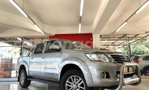 Nunua Ilio tumika Toyota Hilux Silver Gari ndani ya Blantyre nchini Malawi Nunua Ilio tumika Toyota Hilux Silver Gari ndani ya Blantyre nchini Malawi