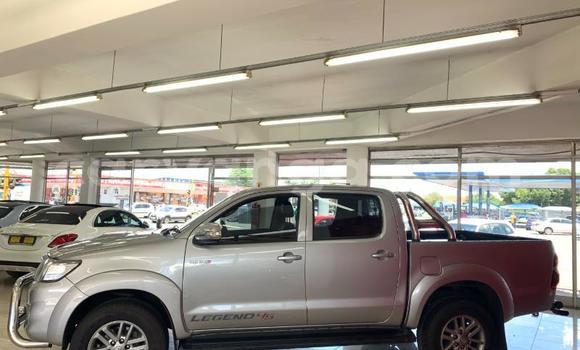 Nunua Ilio tumika Toyota Hilux Silver Gari ndani ya Blantyre nchini Malawi Nunua Ilio tumika Toyota Hilux Silver Gari ndani ya Blantyre nchini Malawi
