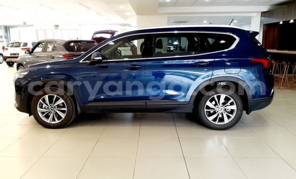 Nunua Ilio tumika Hyundai Santa Fe Blue Gari ndani ya Blantyre nchini Malawi Nunua Ilio tumika Hyundai Santa Fe Blue Gari ndani ya Blantyre nchini Malawi