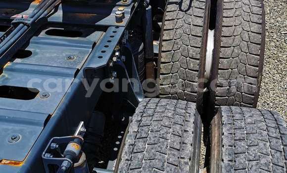 Nunua Ilio tumika Scania R420 White Lori ndani ya Blantyre nchini Malawi Nunua Ilio tumika Scania R420 White Lori ndani ya Blantyre nchini Malawi