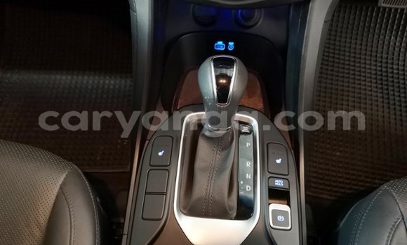 Nunua Ilio tumika Hyundai Santa Fe Red Gari ndani ya Blantyre nchini Malawi Nunua Ilio tumika Hyundai Santa Fe Red Gari ndani ya Blantyre nchini Malawi