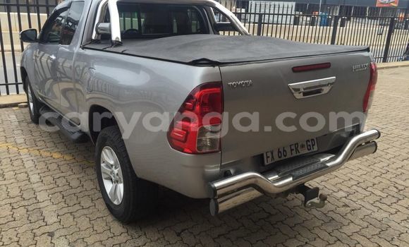 Nunua Ilio tumika Toyota Hilux Silver Gari ndani ya Blantyre nchini Malawi Nunua Ilio tumika Toyota Hilux Silver Gari ndani ya Blantyre nchini Malawi