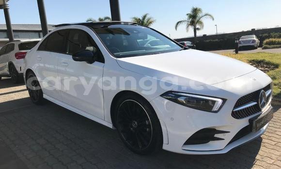 Nunua Ilio tumika Mercedes‒Benz A–Class White Gari ndani ya Blantyre nchini Malawi Nunua Ilio tumika Mercedes‒Benz A–Class White Gari ndani ya Blantyre nchini Malawi