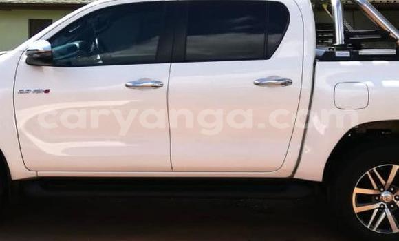 Nunua Ilio tumika Toyota Hilux White Gari ndani ya Blantyre nchini Malawi Nunua Ilio tumika Toyota Hilux White Gari ndani ya Blantyre nchini Malawi