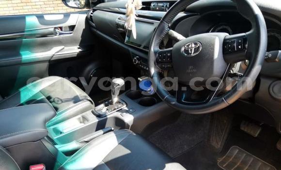 Nunua Ilio tumika Toyota Hilux White Gari ndani ya Blantyre nchini Malawi Nunua Ilio tumika Toyota Hilux White Gari ndani ya Blantyre nchini Malawi
