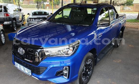 Nunua Ilio tumika Toyota Hilux Blue Gari ndani ya Blantyre nchini Malawi Nunua Ilio tumika Toyota Hilux Blue Gari ndani ya Blantyre nchini Malawi