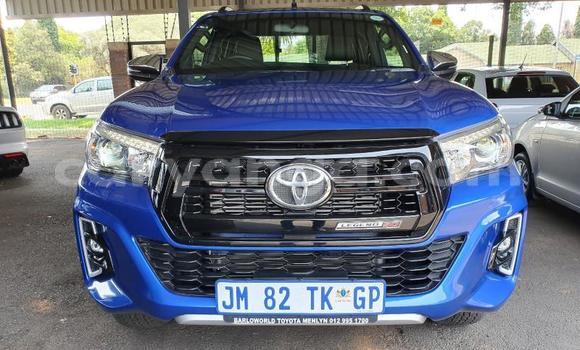 Nunua Ilio tumika Toyota Hilux Blue Gari ndani ya Blantyre nchini Malawi Nunua Ilio tumika Toyota Hilux Blue Gari ndani ya Blantyre nchini Malawi