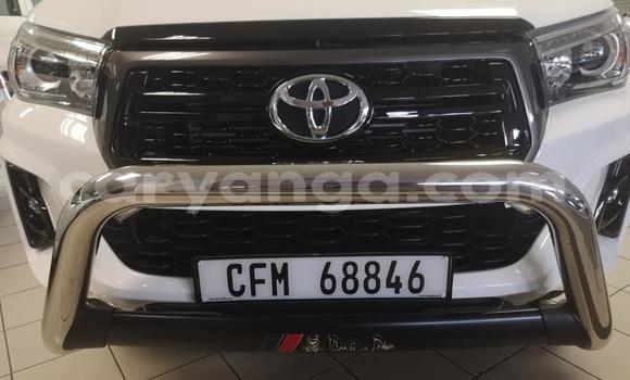 Nunua Ilio tumika Toyota Hilux White Gari ndani ya Blantyre nchini Malawi Nunua Ilio tumika Toyota Hilux White Gari ndani ya Blantyre nchini Malawi