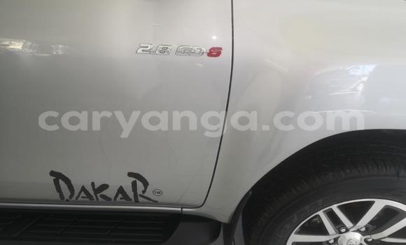 Nunua Ilio tumika Toyota Hilux Silver Gari ndani ya Chikwawa nchini Chikwawa Nunua Ilio tumika Toyota Hilux Silver Gari ndani ya Chikwawa nchini Chikwawa