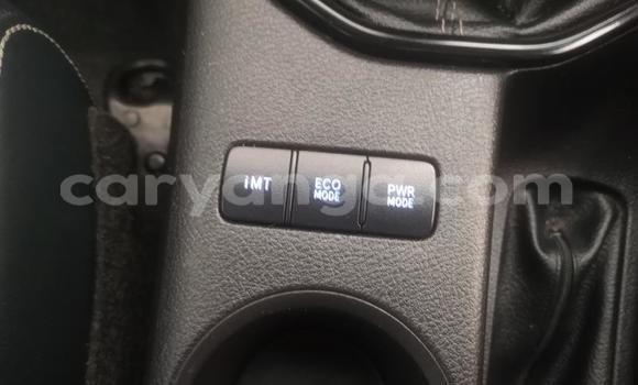 Nunua Ilio tumika Toyota Hilux Silver Gari ndani ya Chikwawa nchini Chikwawa Nunua Ilio tumika Toyota Hilux Silver Gari ndani ya Chikwawa nchini Chikwawa