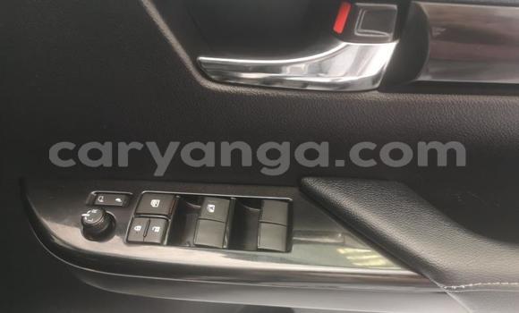 Nunua Ilio tumika Toyota Hilux Silver Gari ndani ya Chikwawa nchini Chikwawa Nunua Ilio tumika Toyota Hilux Silver Gari ndani ya Chikwawa nchini Chikwawa