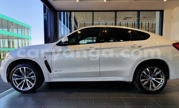 Nunua Ilio tumika BMW X6 Silver Gari ndani ya Blantyre nchini Malawi Nunua Ilio tumika BMW X6 Silver Gari ndani ya Blantyre nchini Malawi