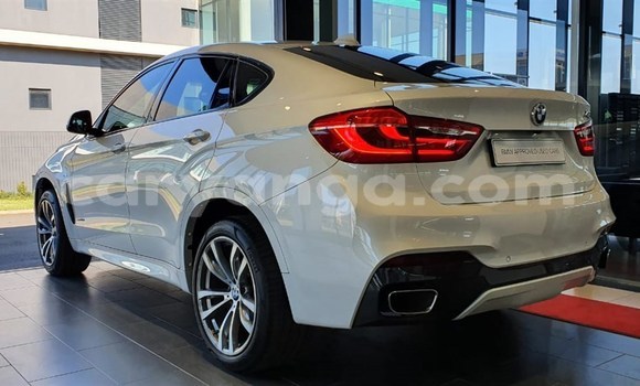 Nunua Ilio tumika BMW X6 Silver Gari ndani ya Blantyre nchini Malawi Nunua Ilio tumika BMW X6 Silver Gari ndani ya Blantyre nchini Malawi