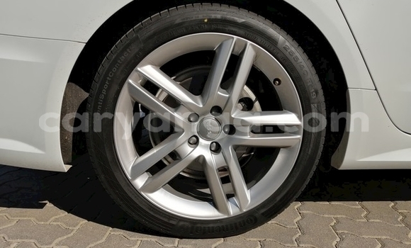 Nunua Ilio tumika Audi A6 White Gari ndani ya Blantyre nchini Malawi Nunua Ilio tumika Audi A6 White Gari ndani ya Blantyre nchini Malawi