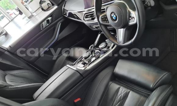 Nunua Ilio tumika BMW X5 White Gari ndani ya Blantyre nchini Malawi Nunua Ilio tumika BMW X5 White Gari ndani ya Blantyre nchini Malawi