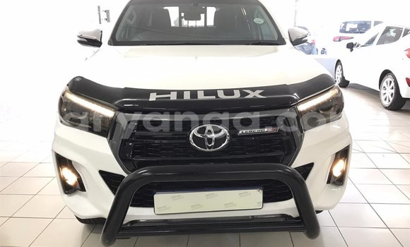 Nunua Ilio tumika Toyota Hilux White Gari ndani ya Blantyre nchini Malawi Nunua Ilio tumika Toyota Hilux White Gari ndani ya Blantyre nchini Malawi
