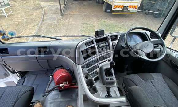 Buy Used Nissan UD White Truck in Lilongwe in Malawi Buy Used Nissan UD White Truck in Lilongwe in Malawi