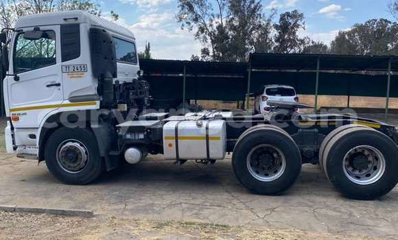 Buy Used Nissan UD White Truck in Lilongwe in Malawi Buy Used Nissan UD White Truck in Lilongwe in Malawi