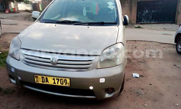 Acheter Occasion Voiture Toyota Raum Gris à Blantyre, Malawi Acheter Occasion Voiture Toyota Raum Gris à Blantyre, Malawi